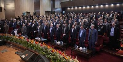 خبرگزاری فارس - اجلاس رؤسای دانشگاه‌ها با تقدیر و تجلیل به پایان رسید
