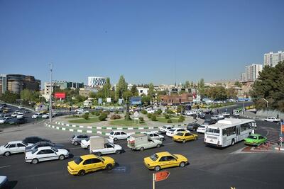 میدان صنعت تهران تخریب شد