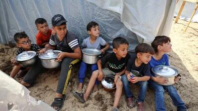 گرسنگی در غزه / تولید نان با غذای حیوان