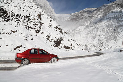 متفاوت ترین تصاویر از سفیدپوش شدن جاده چالوس در زمستان