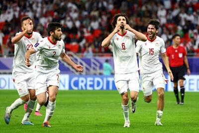 برتری تاجیکستان برابر امارات در نیمه اول با درخشش یک پرسپولیسی