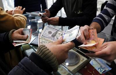 کیهان: قیمت دلار را چند کانال تلگرامی از خارج کشور تعیین می‌کنند / مراکز اطلاعاتی چه می‌کنند؟! و در مقابل حمله تروریست‌های اقتصادی به معیشت و زندگی مردم چه پاسخی دارند؟