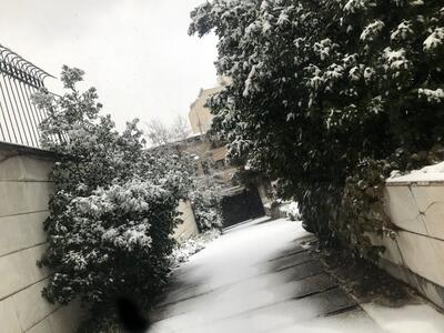 عکسی که نشان می‌دهد برف تهران هم برای پولدارهاست!