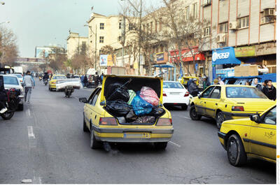 تاکسی‌های فراری در تور تاکسیرانی | باربری شغل دوم بعضی تاکسی ها شده است