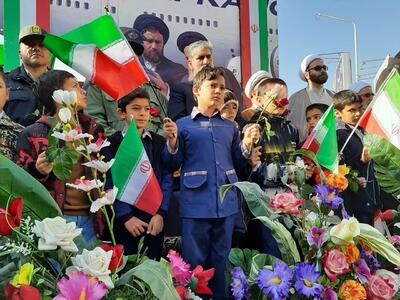 حضور اقشار مختلف مردم در مراسم یوم الله ۱۲ بهمن شهرستان کاشمر
