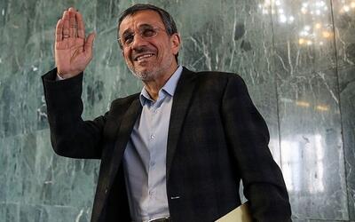 ماجرای دست‌بوسی از احمدی‌نژاد | رویداد24