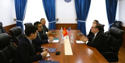 خبرگزاری فارس - همکاری متقابل محور دیدار مقامات قرقیزستان و آمریکا