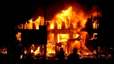 آتش‌سوزی گسترده در پایتخت کنیا/ ۲۸۳ نفر کشته و زخمی شدند
