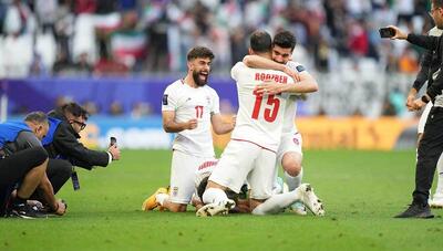 واکنش های جالب بازیکنان تیم ملی بعد از برد دراماتیک؛ این برد بخاطر غیرت ایرانی بود