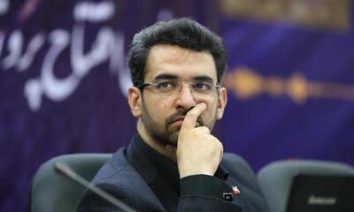واکنش آذری جهرمی به پیش بینی مالک شریعتی درباره لیست انتخاباتی جریان رقیب «نیرو‌های انقلاب»