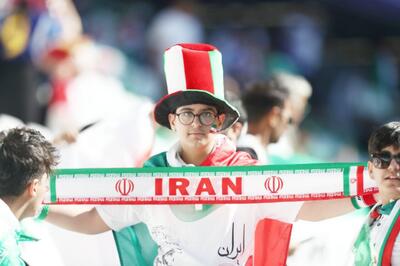 تصاویری دیدنی از هوادران بازی ایران و ژاپن