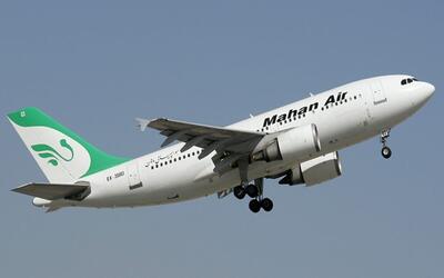 انتقاد یک خبرگزاری از هواپیمایی ماهان: نماز صد‌ها مسافر را قضا کرد