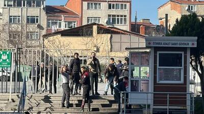 حمله یک زن و مرد به دادگاهی در استانبول ترکیه/ پلیس مهاجمان را کشت + عکس و فیلم