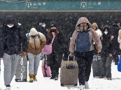 بارش شدید برف سفر در چین را مختل کرد