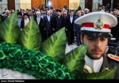 تجدید میثاق رئیس و نمایندگان مجلس با آرمان‌های امام خمینی(ره)- عکس خبری تسنیم | Tasnim