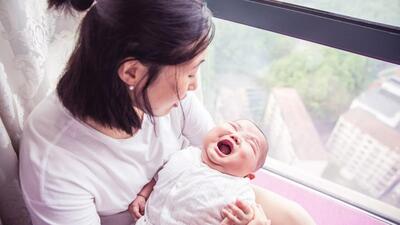 بحران جمعیتی در کره جنوبی؛ یک شرکت به کارمندان خود به ازای تولد هر فرزند ۷۰ هزار یورو پاداش می‌دهد