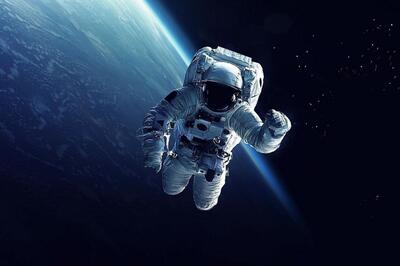 این فضانورد روس رکورددار بیشترین حضور در فضا شد+ فیلم