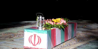 خبرگزاری فارس - شهید نامدار مالمیر: به انقلاب وفادار باشید