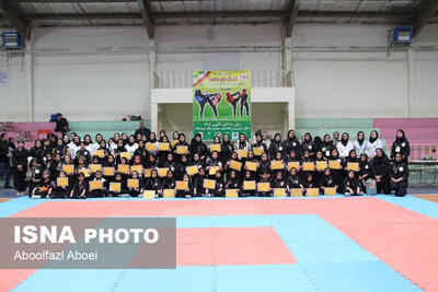 برگزاری مسابقه‌های کانگ فو ماتوآ زنان در مهریز یزد
