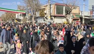 خبرگزاری فارس - فیلم| مردم شیروان در راهپیمایی 22 بهمن پرشور حاضر شدند