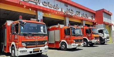 خبرگزاری فارس - آماده باش نیروهای آتش نشانی درراهپیمایی 22 بهمن