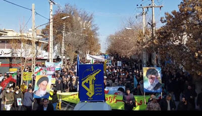 فریاد استکبار ستیزی بوکان در راهپیمایی ۲۲ بهمن ماه