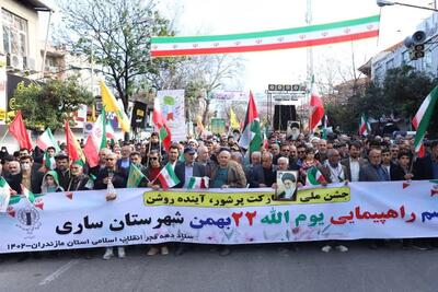 ملت ایران از زیر آوار تحریم ها بیرون آمده است