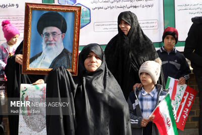 راهپیمایی ۲۲ بهمن در دیار شگفتی روزگار