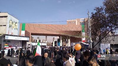 حضور دانشگاه شریف با عرضه دستاورد‌های خود در راهپیمایی ۲۲ بهمن