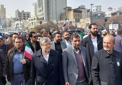 فرماندار مشهد: راهپیمایی امروز نشان داد آرمان‌های مردم 1402 با 1357 هیچ تفاوتی ندارد - تسنیم