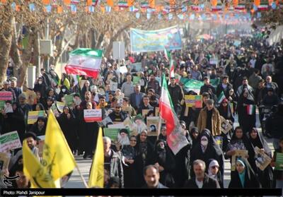 جشن 45 سالگی انقلاب در اصفهان- فیلم دفاتر استانی تسنیم | Tasnim