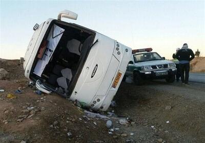 واژگونی اتوبوس در همدان؛ ۲۱ نفر مصدوم شدند