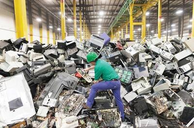 ناکام در مدیریت زباله‌های الکترونیکی