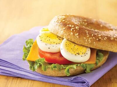 آموزش دو مدل ساندویچ جذاب و خوشمزه با تخم مرغ آبپز