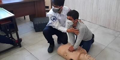 خبرگزاری فارس - آموزش‌‌های امدادی اورژانس به  ۶۰۰ هزار دانش آموز