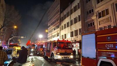 آتش سوزی ساختمان پنج طبقه در ایرانشهر تهران