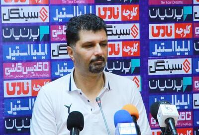 حسینی: نباید فریب حواشی پرسپولیس را بخوریم/ همین تیم پارسال قهرمان شد و ۲ جام گرفت