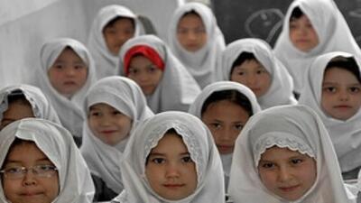 ۲۶ هزار دانش‌آموز اتباع در مدارس البرز با وجود کمبود فضای آموزشی مشغول تحصیل هستند