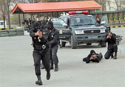 گروگانگیری مسلحانه در شیراز/ 3 گروگان ‌آزاد شدند‌ - تسنیم