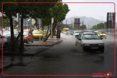 بارش زیبای باران در کوچه و خیابان‌های پلدختر