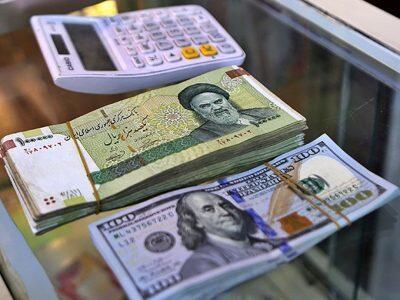 کیهان: واقعا باید به دولت خداقوت گفت که دلار را به ۵۵ هزار تومان رساند