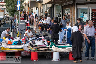 ساماندهی دستفروشان چهارراه و خیابان ولی‌عصر در ۲ نقطه پایتخت