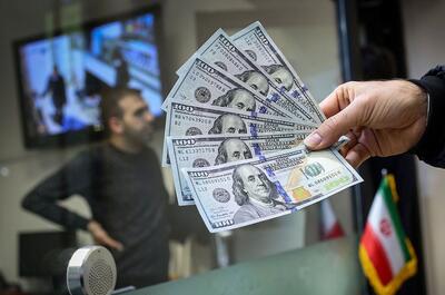 کیهان: باید به دولت خداقوت گفت که دلار را به کانال ۵۵ هزار تومان بازگرداند