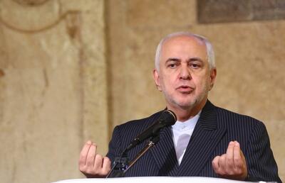 ظریف: ما ایرانی‌ها زیاد از حد آرزو می‌کنیم/ احمدی‌نژاد می‌گفت شورای امنیت کیلو چند!/ یک گروه خیال می‌کردند می‌توانند نظام را ساقط کنند