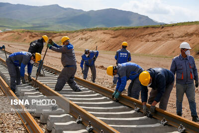طبق برنامه ششم توسعه ۱۶۰۰ کیلومتر راه آهن ساختیم