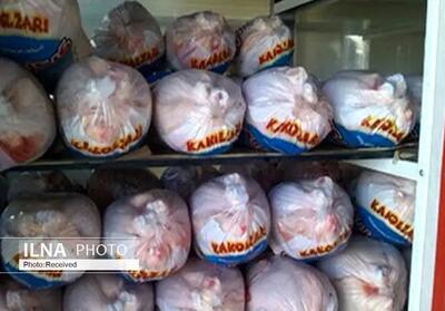 پنج میلیون قطعه مرغ گرم برای ایام عید در استان ذخیره‌ سازی می شود