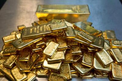 قیمت طلای جهانی در ۲۰۱۸ دلار ثابت ماند