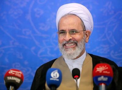 عضو شورای نگهبان: باید پاسخ روحانی درباره دلایل ردصلاحیتش سریع‌تر داده شود