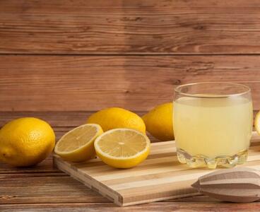 تکنیک مؤثر کاهش وزن با نوشیدن آب لیمو