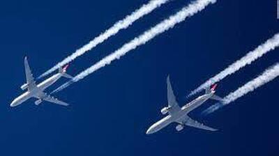 هواپیماهای مسافربری در آسمان اینطور از کنار هم رد می‌شوند و روح مسافرها هم خبر ندارد (فیلم)